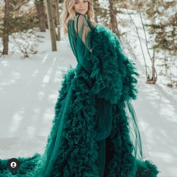 Green Tulle Robe! - Picture 4 of 4